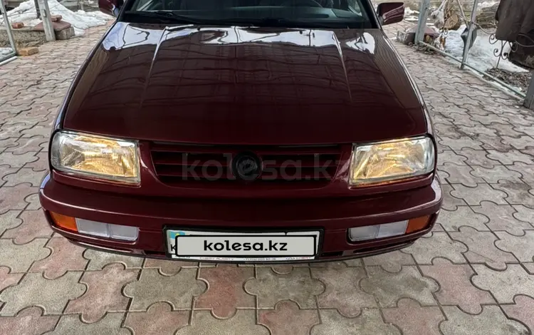 Volkswagen Vento 1995 годаfor1 890 000 тг. в Алматы