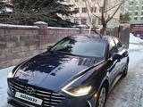 Hyundai Sonata 2020 года за 10 700 000 тг. в Астана