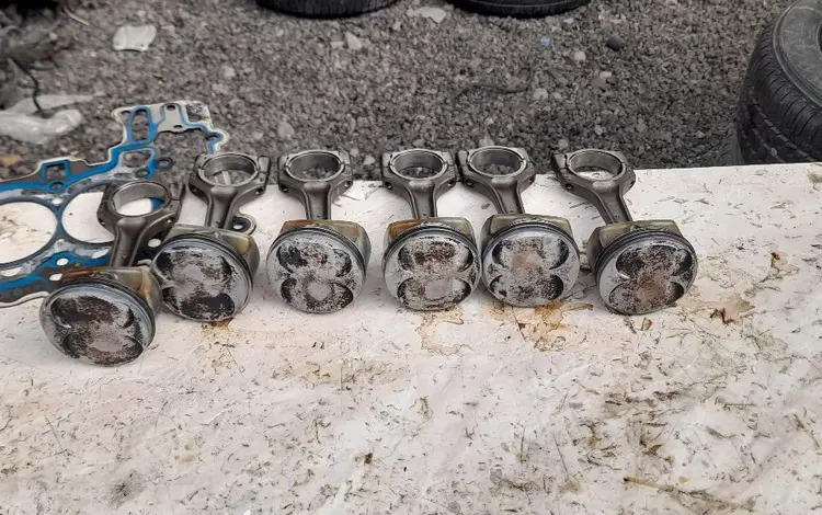 Поршень BMW N52 3.0L Оригиналүшін10 000 тг. в Алматы