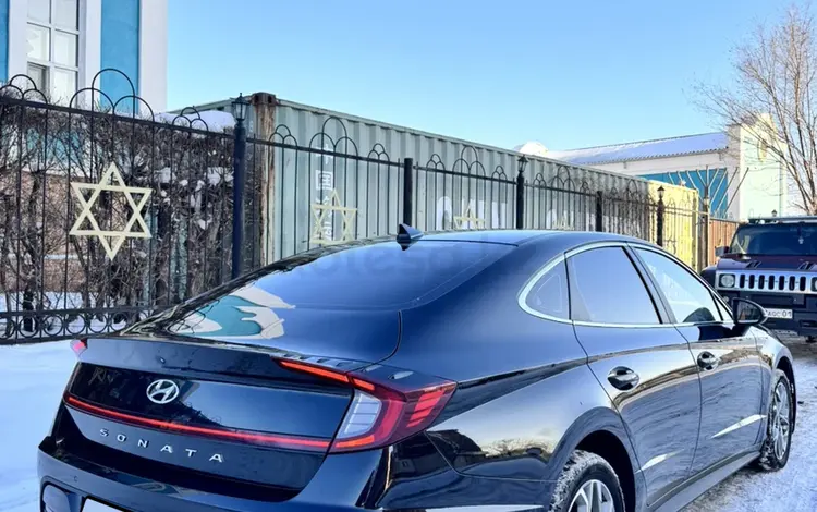 Hyundai Sonata 2022 года за 11 900 000 тг. в Астана