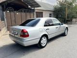 Mercedes-Benz C 220 1994 года за 2 700 000 тг. в Шымкент – фото 4