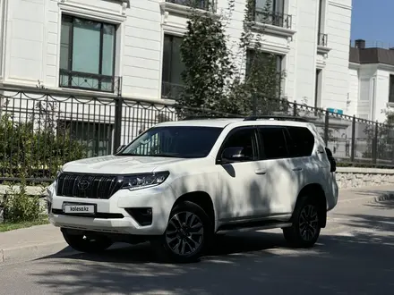 Toyota Land Cruiser Prado 2021 года за 32 300 000 тг. в Алматы – фото 2