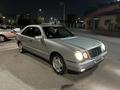 Mercedes-Benz E 320 1997 года за 3 300 000 тг. в Шымкент – фото 6