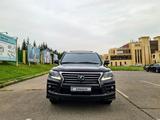 Lexus LX 570 2015 года за 27 500 000 тг. в Алматы – фото 2