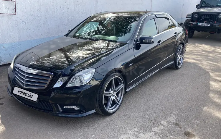 Mercedes-Benz E 200 2011 года за 9 500 000 тг. в Астана