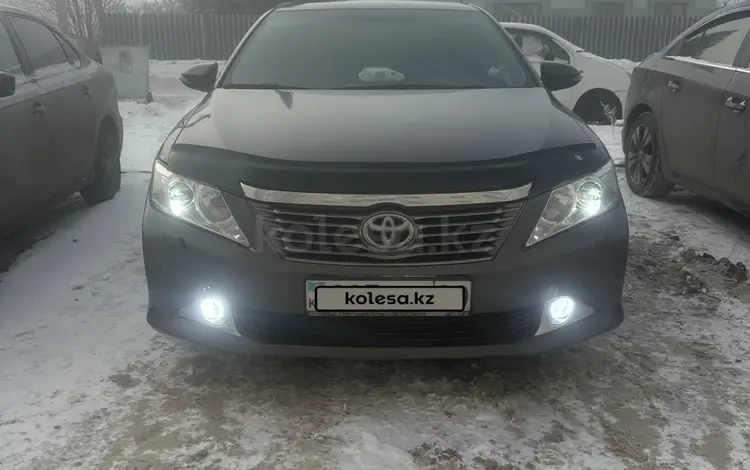 Toyota Camry 2013 годаfor8 800 000 тг. в Астана