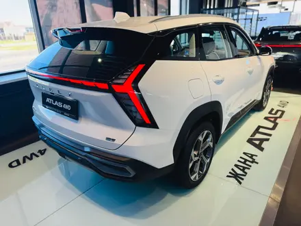 Geely Atlas Flagship 2025 года за 13 190 000 тг. в Актобе – фото 12