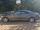 Mercedes-Benz S 500 2007 года за 7 800 000 тг. в Астана – фото 3