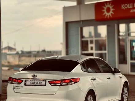 Kia Optima 2016 года за 4 250 000 тг. в Актобе – фото 2