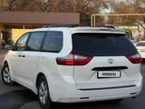 Toyota Sienna 2015 года за 13 800 000 тг. в Алматы – фото 3