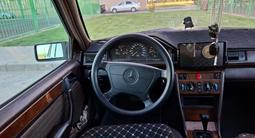 Mercedes-Benz E 280 1993 года за 1 800 000 тг. в Туркестан – фото 3