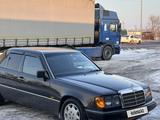 Mercedes-Benz E 230 1990 года за 2 500 000 тг. в Алматы – фото 5