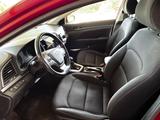 Hyundai Elantra 2018 годаүшін7 000 000 тг. в Алматы – фото 3