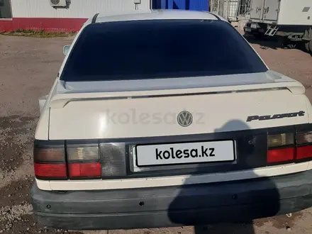 Volkswagen Passat 1993 года за 1 600 000 тг. в Караганда – фото 3