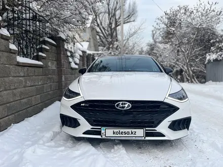 Hyundai Sonata 2021 года за 15 300 000 тг. в Алматы – фото 4