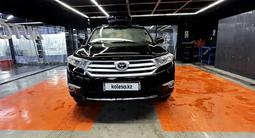 Toyota Highlander 2013 года за 17 000 000 тг. в Алматы – фото 3