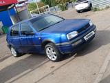 Volkswagen Golf 1993 годаүшін1 200 000 тг. в Астана