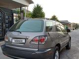 Lexus RX 300 2001 года за 6 000 000 тг. в Сарыагаш – фото 2