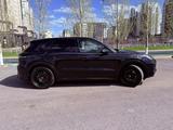 Porsche Cayenne 2021 года за 56 000 000 тг. в Астана – фото 4