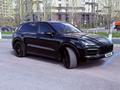 Porsche Cayenne 2021 года за 56 000 000 тг. в Астана – фото 3