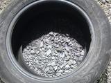 Один баллон 215/55 R17 в хорошем состоянии. за 8 000 тг. в Павлодар