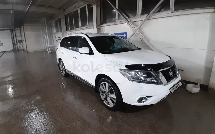 Nissan Pathfinder 2014 года за 11 000 000 тг. в Астана
