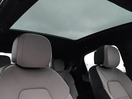 Porsche Cayenne V6 2025 года за 88 000 000 тг. в Петропавловск – фото 32