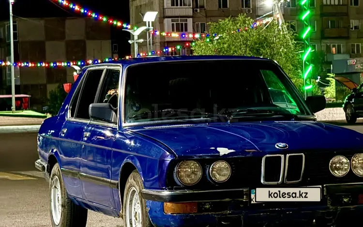 BMW 320 1982 годаүшін1 300 000 тг. в Сатпаев