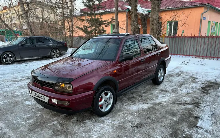 Volkswagen Vento 1997 годаfor1 800 000 тг. в Караганда