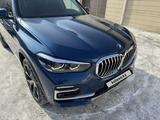 BMW X5 2019 года за 36 700 000 тг. в Караганда – фото 4