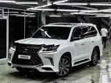 Lexus LX 570 2018 года за 49 000 000 тг. в Алматы – фото 2