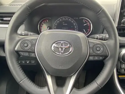 Toyota RAV4 2021 года за 20 500 000 тг. в Уральск – фото 14