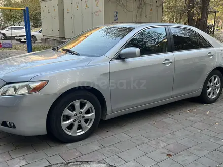 Toyota Camry 2007 года за 5 800 000 тг. в Шымкент – фото 3