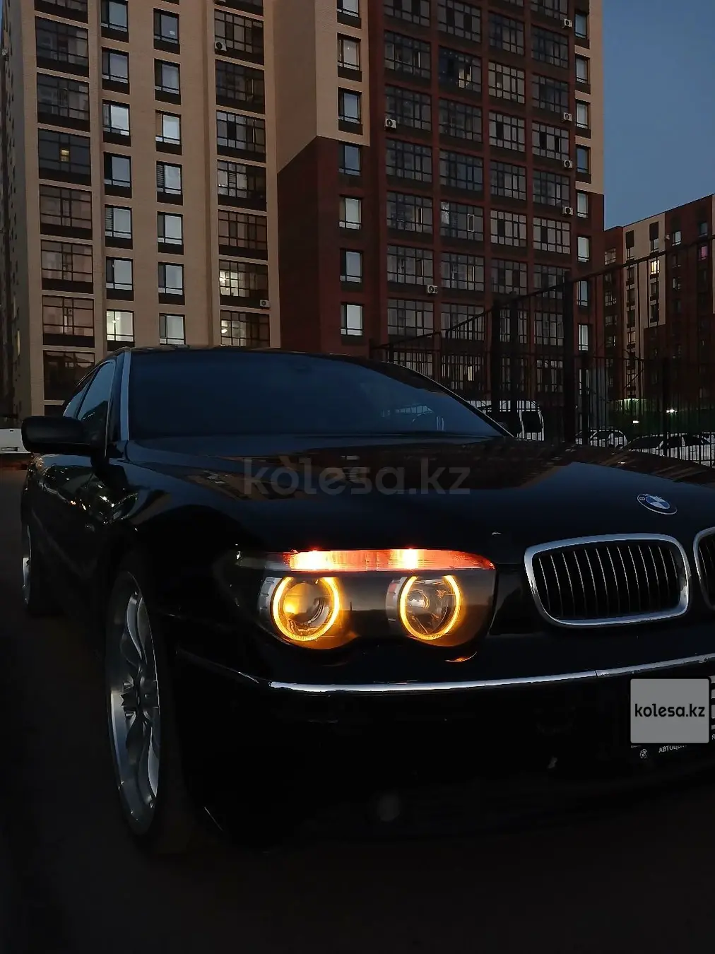 BMW 7 Series, 2002