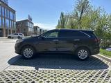 Kia Sorento 2018 года за 12 500 000 тг. в Алматы – фото 3