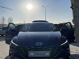 Hyundai Elantra 2022 года за 8 800 000 тг. в Усть-Каменогорск – фото 2