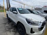 Toyota Hilux 2023 года за 23 900 000 тг. в Шымкент – фото 2