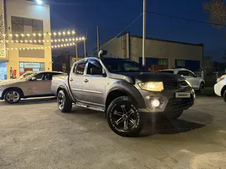 Mitsubishi L200