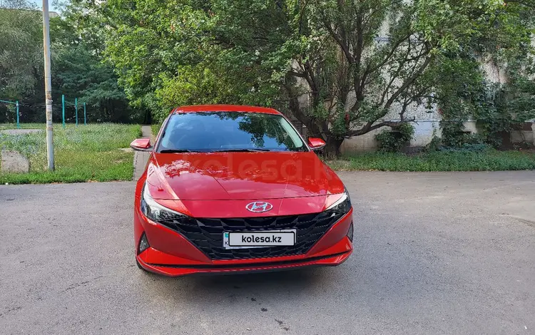 Hyundai Elantra 2022 года за 9 000 000 тг. в Алматы