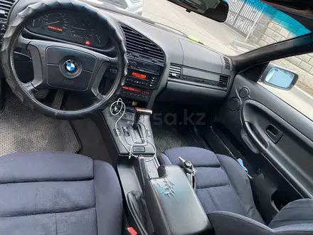 BMW 328 1996 года за 3 100 000 тг. в Алматы – фото 8