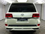 Toyota Land Cruiser Luxe 2017 года за 31 000 000 тг. в Алматы – фото 4