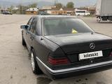 Mercedes-Benz E 200 1991 годаfor1 900 000 тг. в Алматы – фото 5