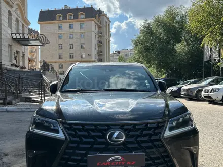 Lexus LX 570 2020 года за 65 800 000 тг. в Астана