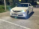 Toyota Camry 2012 годаүшін7 800 000 тг. в Тараз – фото 2