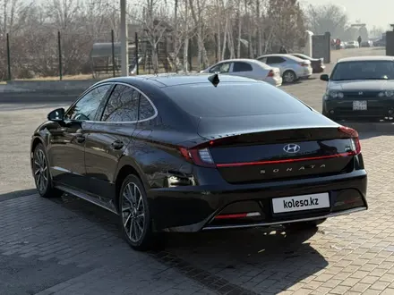 Hyundai Sonata 2022 года за 15 000 000 тг. в Алматы – фото 6