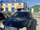 Mercedes-Benz C 240 2002 года за 3 000 000 тг. в Актобе – фото 2