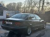 BMW 528 1998 года за 2 850 000 тг. в Алматы – фото 5