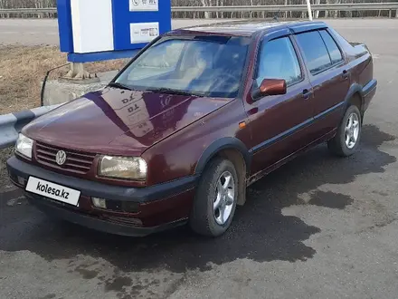 Volkswagen Vento 1993 года за 1 300 000 тг. в Петропавловск