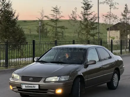 Toyota Camry 1999 года за 3 500 000 тг. в Алматы