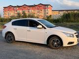 Chevrolet Cruze 2012 года за 2 500 000 тг. в Тараз – фото 2
